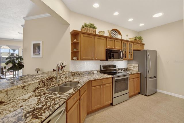 220 SHELL FALLS DRIVE, Apollo Beach, FL 33572