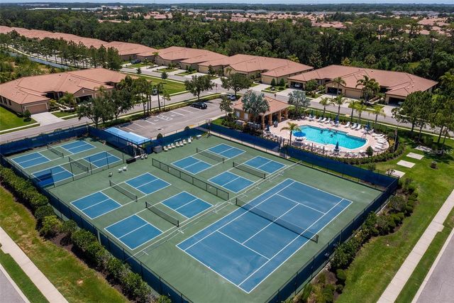 220 SHELL FALLS DRIVE, Apollo Beach, FL 33572