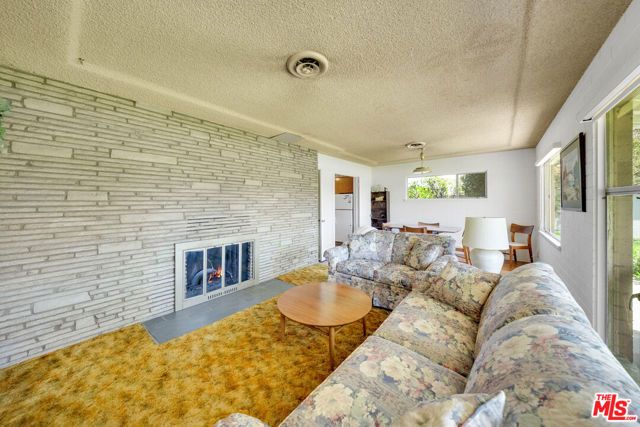 635 Ramona Avenue, La Verne, CA 91750