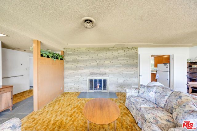 635 Ramona Avenue, La Verne, CA 91750