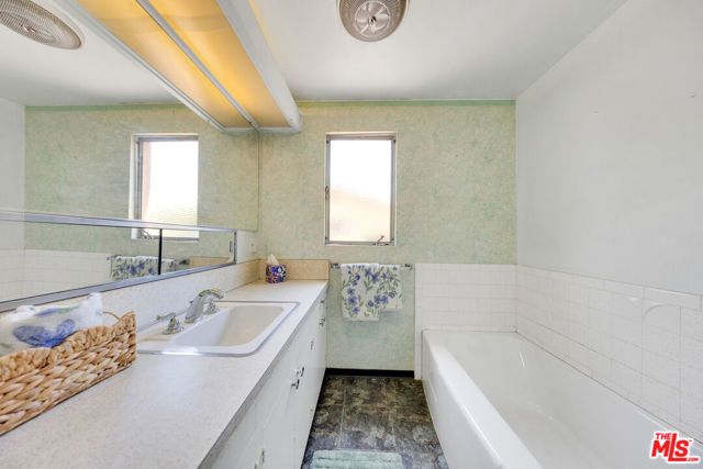 635 Ramona Avenue, La Verne, CA 91750