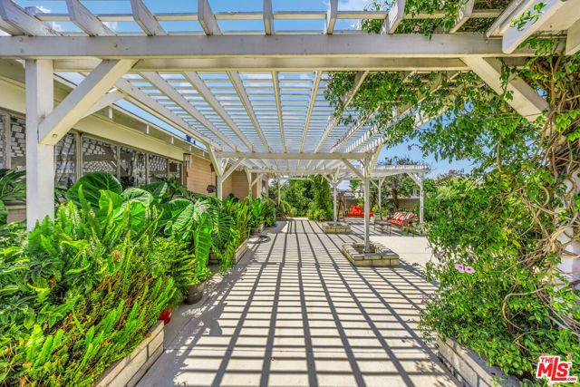 635 Ramona Avenue, La Verne, CA 91750