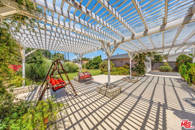 635 Ramona Avenue, La Verne, CA 91750