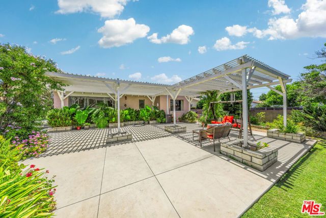 635 Ramona Avenue, La Verne, CA 91750