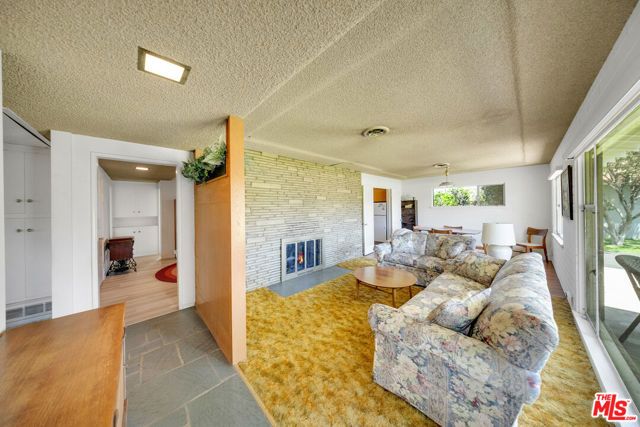 635 Ramona Avenue, La Verne, CA 91750