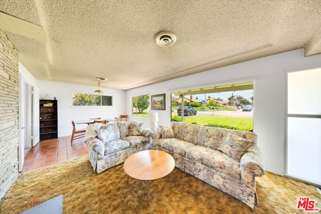 635 Ramona Avenue, La Verne, CA 91750