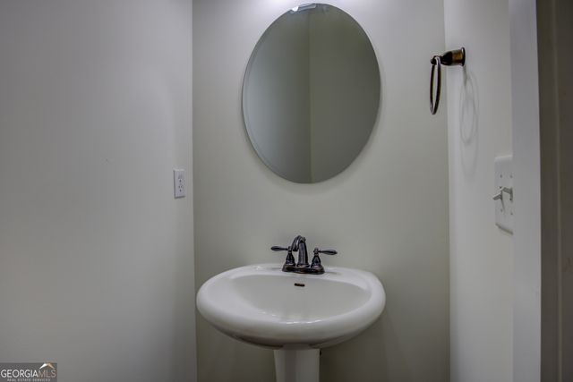 10 Plum Blossom Lane, Hampton, GA 30228