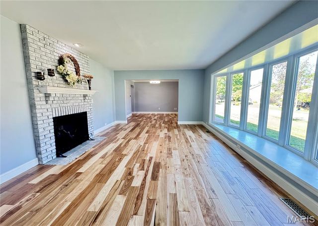 408 Monitor Way, St Charles, MO 63303