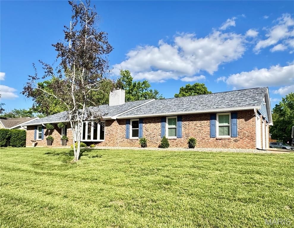 408 Monitor Way, St Charles, MO 63303