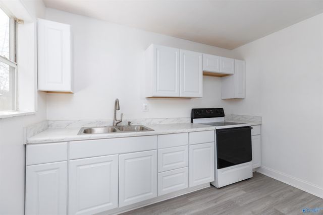 214 Richmond Drive, Huntsville, AL 35811