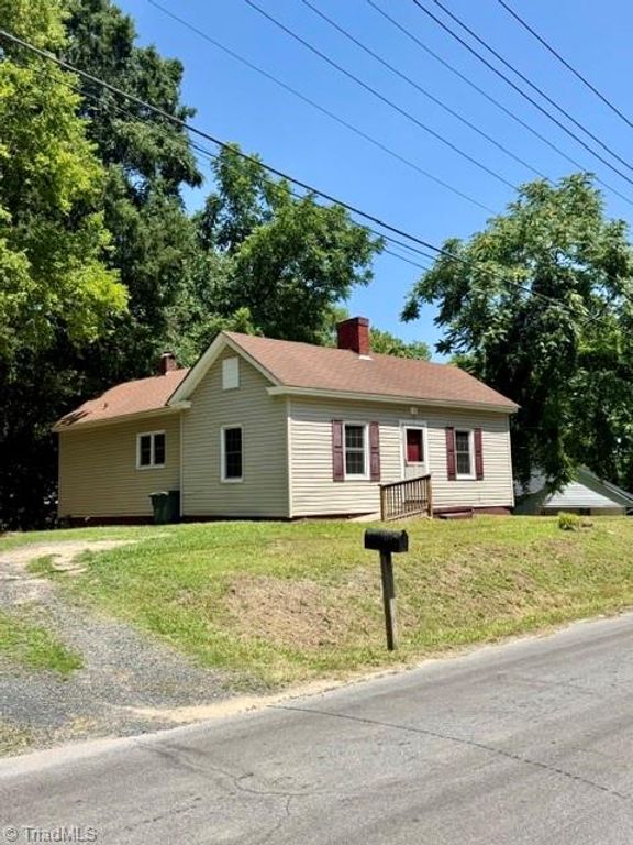 217 Carroll Street, Eden, NC 27288