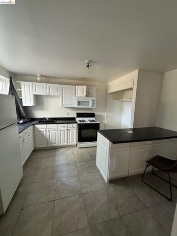 1626 12Th St, Oakland, CA 94607