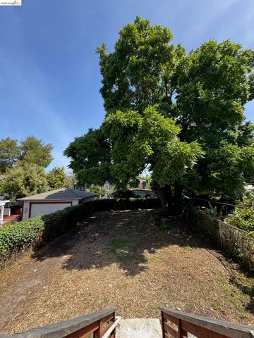 1626 12Th St, Oakland, CA 94607