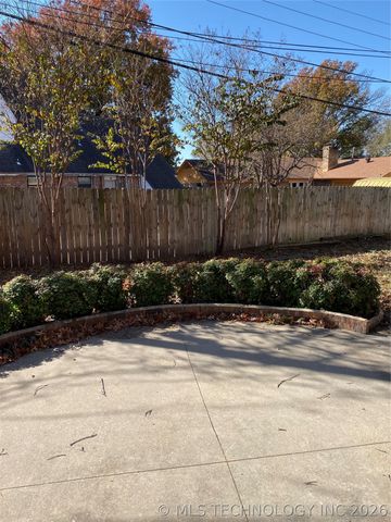 5858 S 67th East Avenue, Tulsa, OK 74145