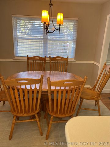 5858 S 67th East Avenue, Tulsa, OK 74145