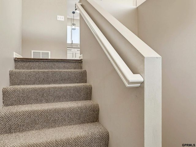 15404 Reynolds Street, Bennington, NE 68007