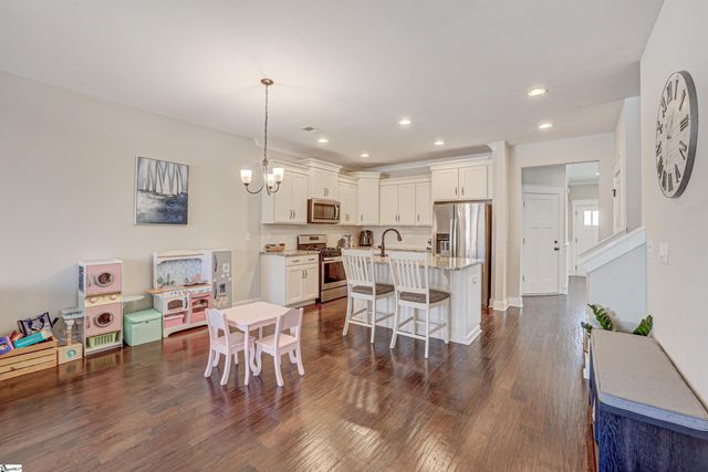 111 Creekhaven Lane, Taylors, SC 29687