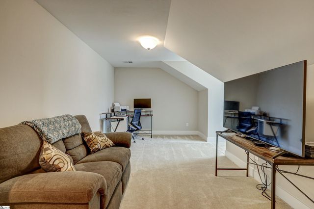 111 Creekhaven Lane, Taylors, SC 29687