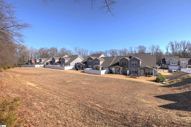 111 Creekhaven Lane, Taylors, SC 29687