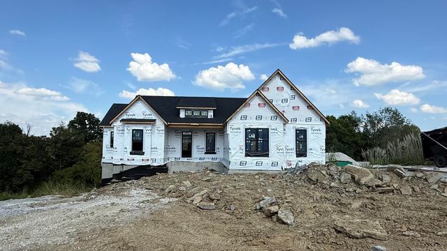 2037 West Court, Richmond, KY 40475