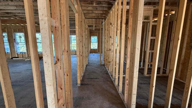 2037 West Court, Richmond, KY 40475