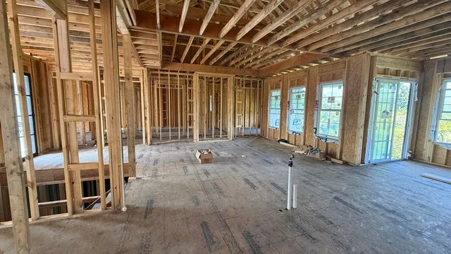 2037 West Court, Richmond, KY 40475