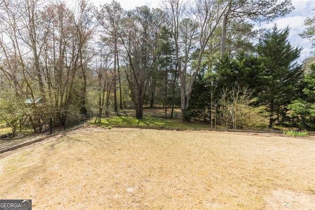 775 E Powderhorn Road, Sandy Springs, GA 30342
