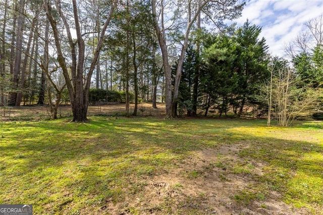 775 E Powderhorn Road, Sandy Springs, GA 30342