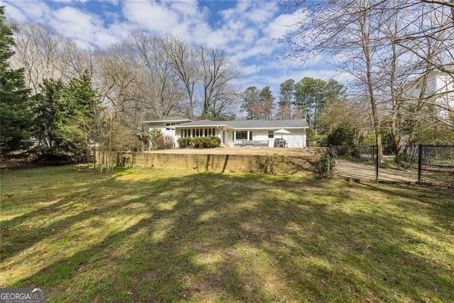 775 E Powderhorn Road, Sandy Springs, GA 30342