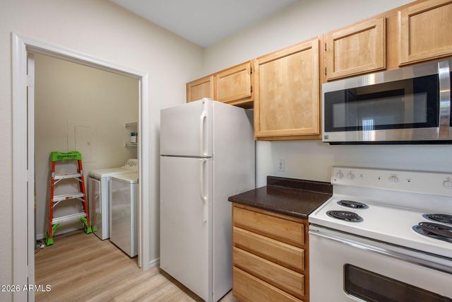5401 E VAN BUREN Street 2094, Phoenix, AZ 85008