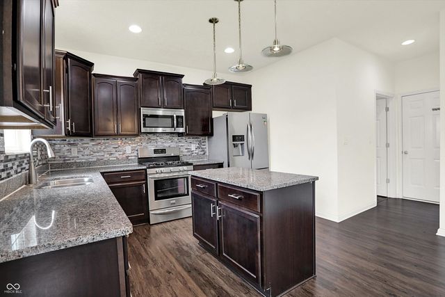 7302 Merrick Drive, Brownsburg, IN 46112