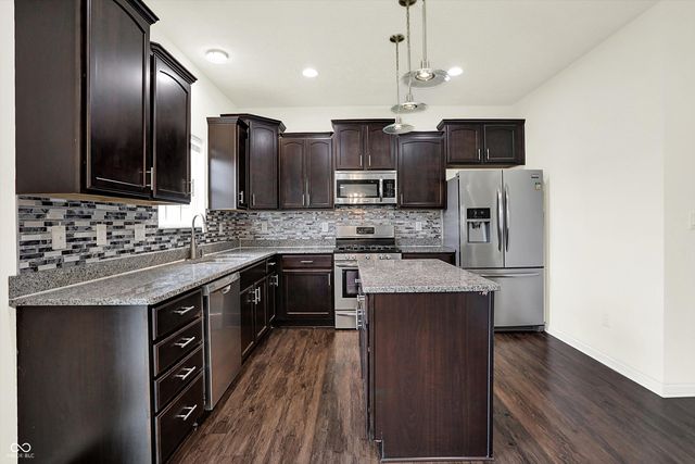 7302 Merrick Drive, Brownsburg, IN 46112