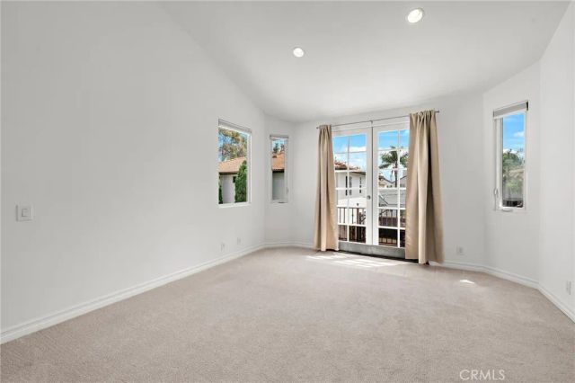 265 Mesa Drive B, Costa Mesa, CA 92627