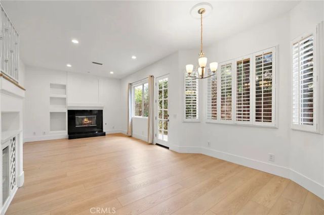 265 Mesa Drive B, Costa Mesa, CA 92627
