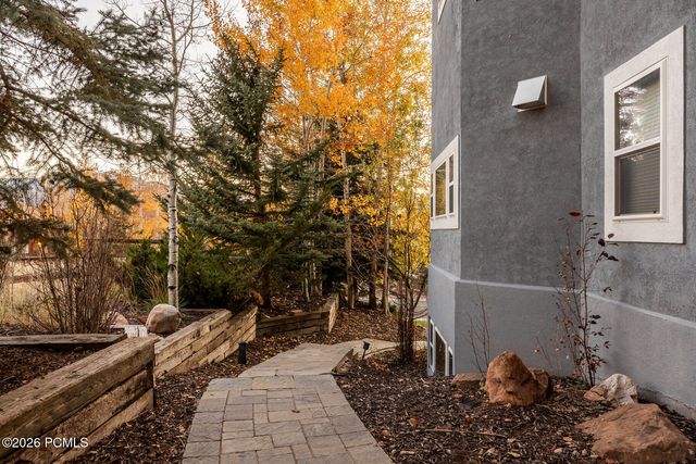 2546 Lower Lando Lane, Park City, UT 84098