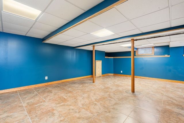 12 Hopewell Rd, Boston, MA 02136