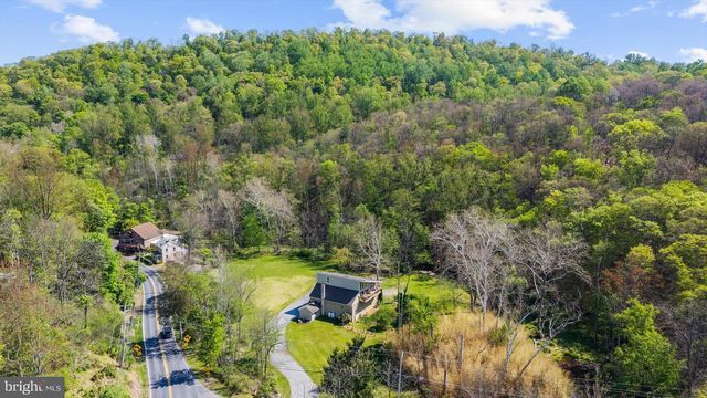 1717 WHITE BEAR RD, Birdsboro, PA 19508