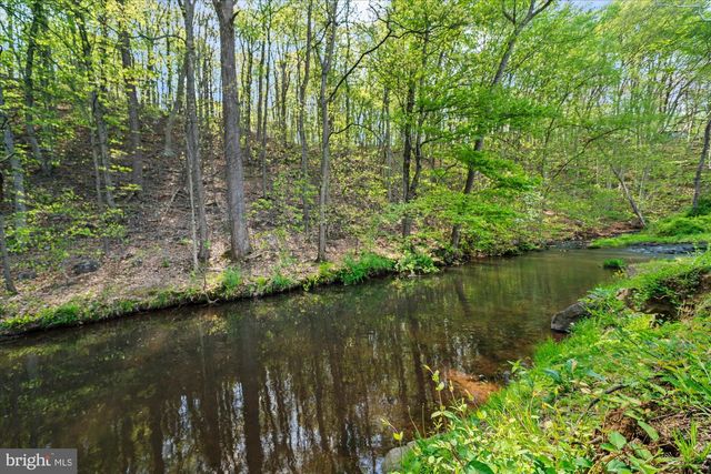 1717 WHITE BEAR RD, Birdsboro, PA 19508