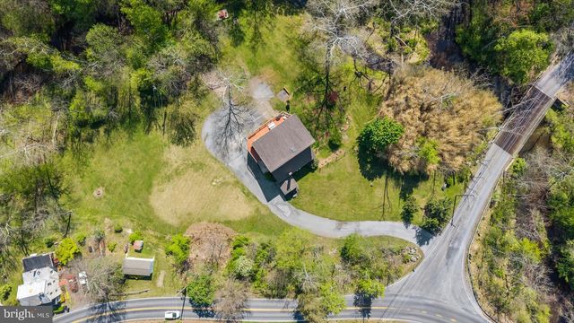 1717 WHITE BEAR RD, Birdsboro, PA 19508