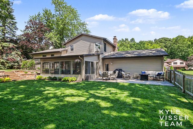3305 Olderidge Drive Ne, Grand Rapids Twp, MI 49525