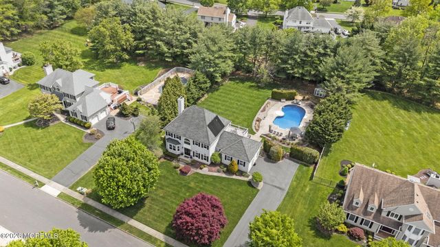 5 Mohegan Road, Freehold, NJ 07728