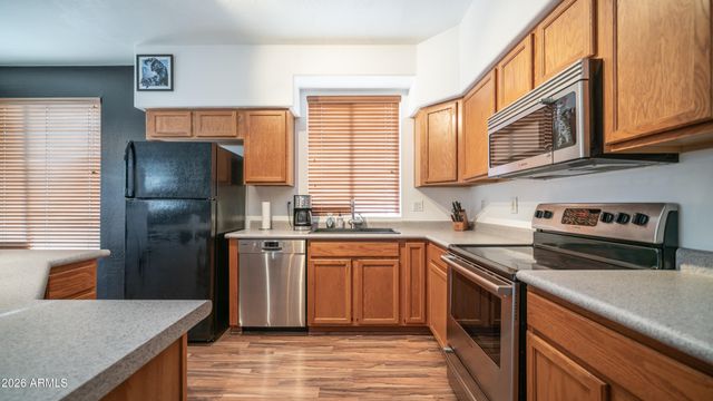 15608 N 34TH Street, Phoenix, AZ 85032