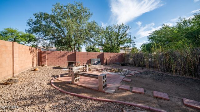 15608 N 34TH Street, Phoenix, AZ 85032