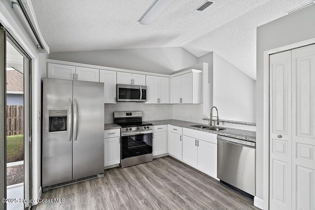 914 Devon Avenue, Sebastian, FL 32958