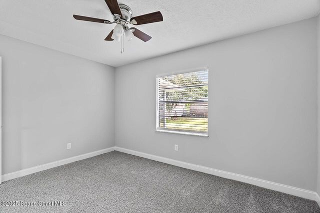 914 Devon Avenue, Sebastian, FL 32958