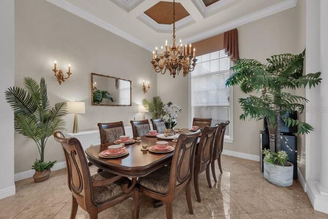 6217 KINGBIRD MANOR DRIVE, Lithia, FL 33547