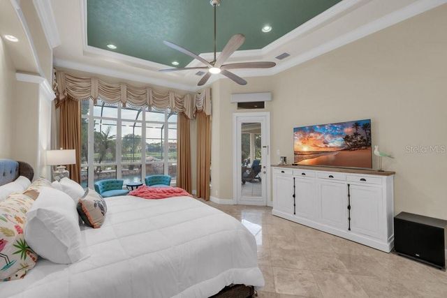 6217 KINGBIRD MANOR DRIVE, Lithia, FL 33547