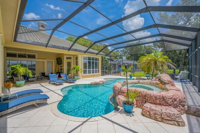 6217 KINGBIRD MANOR DRIVE, Lithia, FL 33547