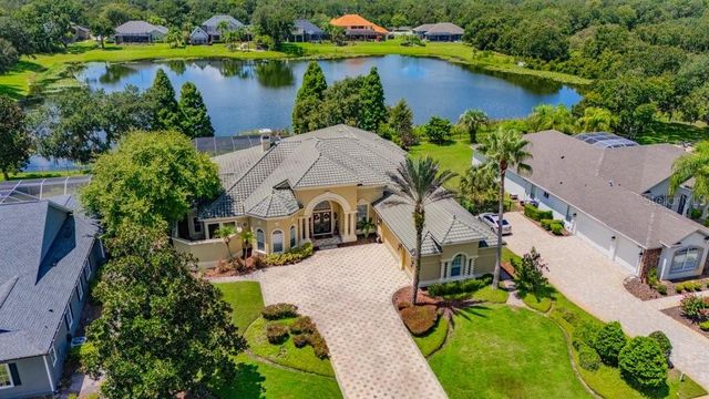 6217 KINGBIRD MANOR DRIVE, Lithia, FL 33547