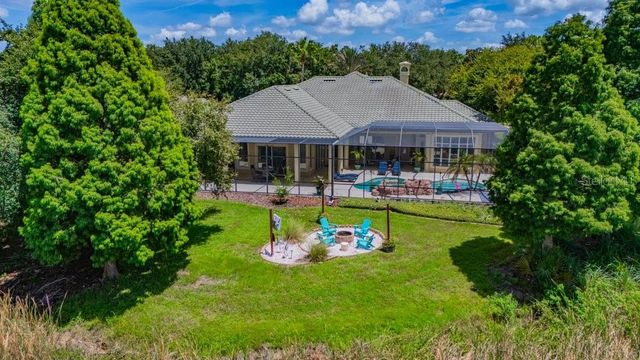 6217 KINGBIRD MANOR DRIVE, Lithia, FL 33547